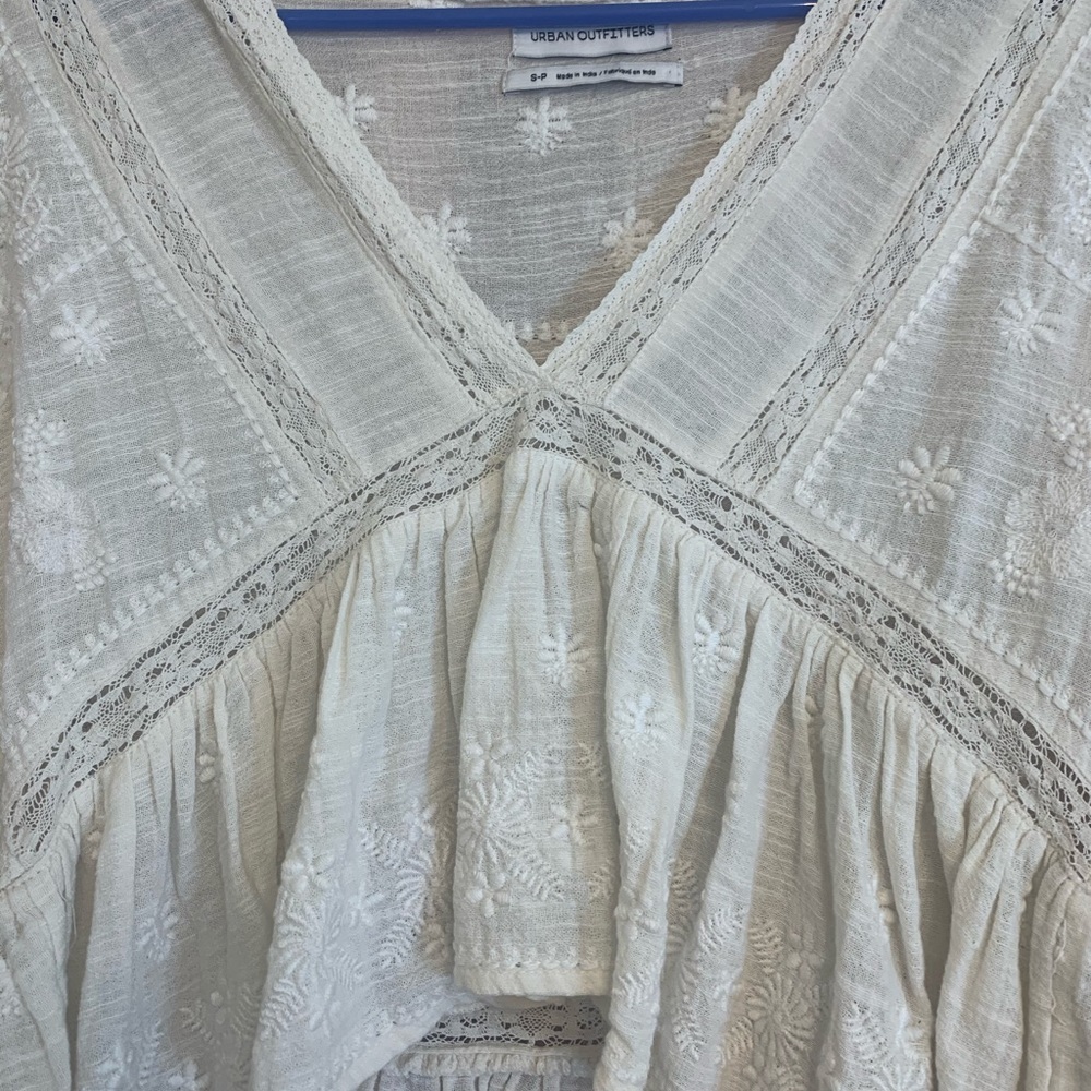 never worn urban outfitters top - Picture 3 of 5